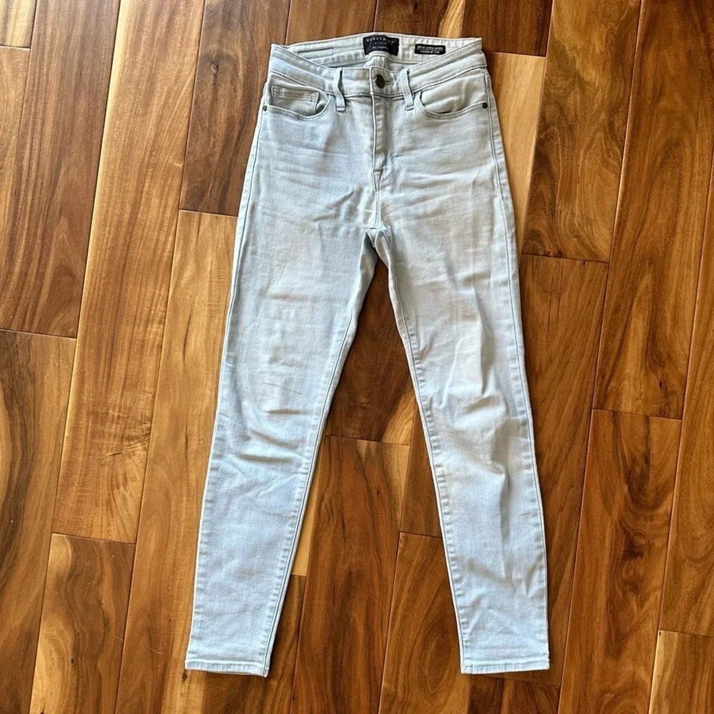 Anthropologie x Sanctuary Denim Lightwash standard Rise Ankle Skinny Jeans 25